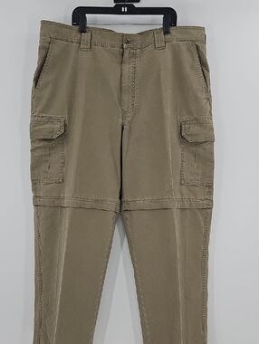 L.L. Bean Men's Cargo Pants in Olive - Classic Utility Style Size 38 x 29